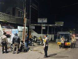Polisi Intensifkan Patroli Dialogis Dini Hari di Wilayah Manggala Makassar saat Hari Libur