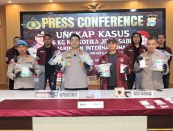 Polrestabes Makassar Bongkar 6 Kg Sabu Jaringan Internasional Senilai Rp12 Miliar Berpotensi Rusak 36.402 Jiwa